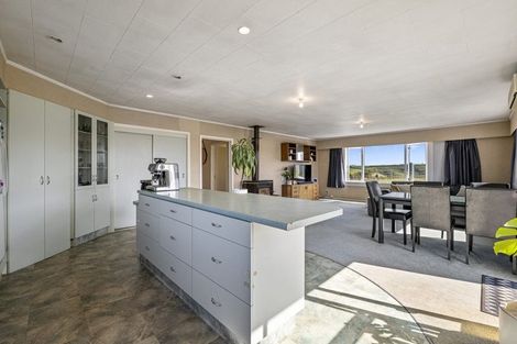 Photo of property in 370 Boylan Road, Te Roti, Hawera, 4673