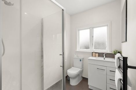 Photo of property in 6 Charlesworth Street, Woolston, Christchurch, 8023