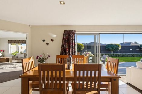 Photo of property in 27 Sovereign Boulevard, Kaiapoi, 7630