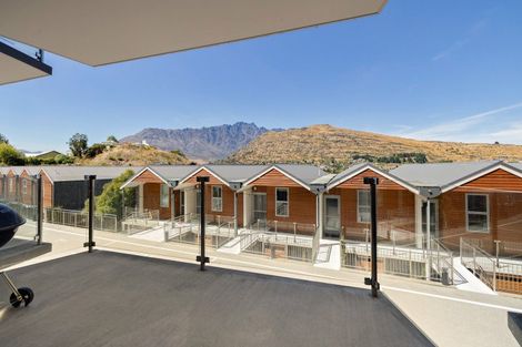 Photo of property in Breakfree Alpine Village, 4/643 Frankton Road, Queenstown, 9300