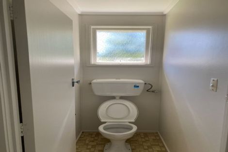 Photo of property in 13 Woodstock Road, Forrest Hill, Auckland, 0620