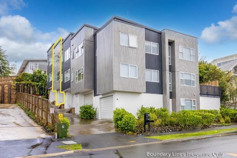 Photo of property in 12u4 Scotland Place, Hillcrest, Hamilton, 3216