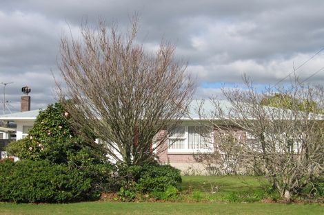 Photo of property in 27 Ingram Street, Papakura, 2110