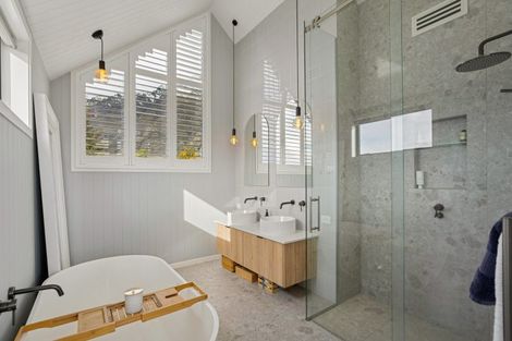 Photo of property in 4 Mckellar Drive, Jacks Point, Queenstown, 9371