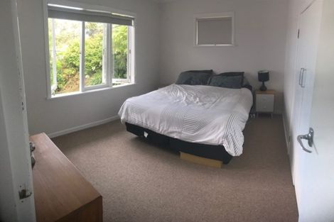 Photo of property in 9 Lex Avenue, Green Bay, Auckland, 0604