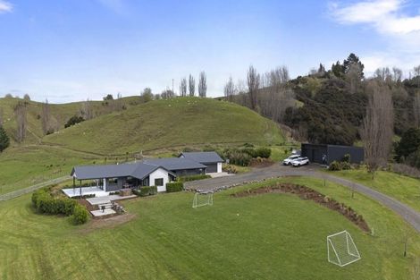 Photo of property in 1030d Valley Road, Ashhurst, 4884