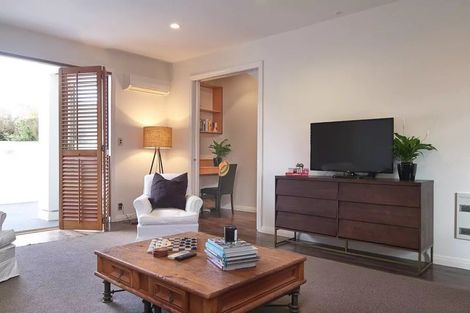 Photo of property in 8 Cheltenham Street, Merivale, Christchurch, 8014