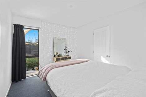 Photo of property in 15 Empressa Heights, Helensville, 0800