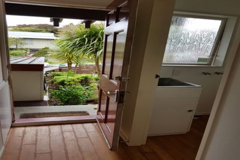 Photo of property in 99 Churton Drive, Churton Park, Wellington, 6037