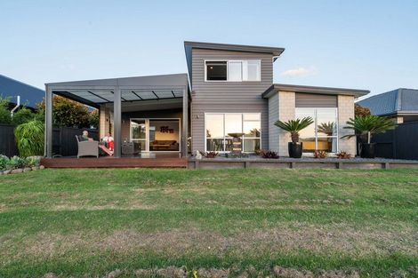 Photo of property in 8 Celmisia Retreat, Papamoa Beach, Papamoa, 3118