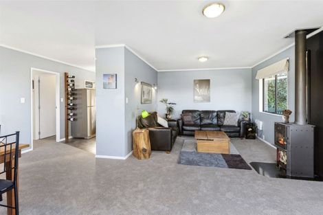 Photo of property in 22 Shackle Lane, Whitby, Porirua, 5024