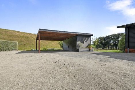 Photo of property in 338 Valley Road, Colyton, Feilding, 4775
