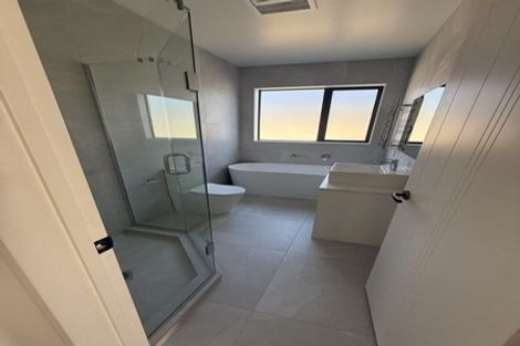 Photo of property in 5 Ritetai Street, Clarks Beach, 2122