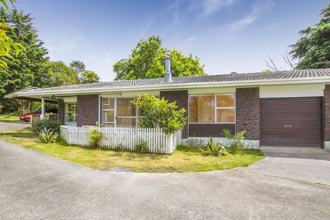 Photo of property in 1/18 Kashmir Road, Glen Eden, Auckland, 0602