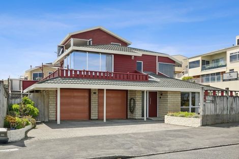 Photo of property in 5 Nobs Line, Strandon, New Plymouth, 4312