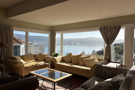 Photo of property in 2/1 Wilkinson Street, Oriental Bay, Wellington, 6011