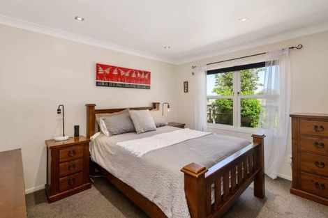 Photo of property in 1 Walnut Place, Owhata, Rotorua, 3010