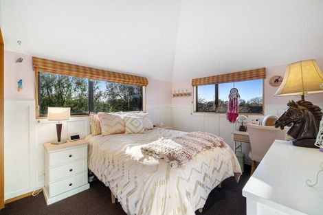 Photo of property in 5b Regency Crescent, Redwood, Christchurch, 8051