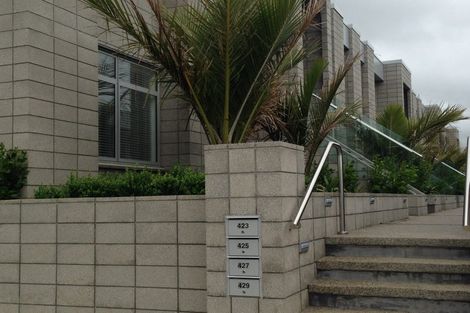 Photo of property in 15 Bickerton Way, Flat Bush, Auckland, 2019