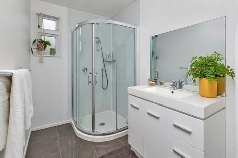 Photo of property in 5 Rose Place, Te Kamo, Whangarei, 0112