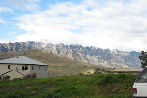 Photo of property in 72 Hensman Road, Queenstown, 9300