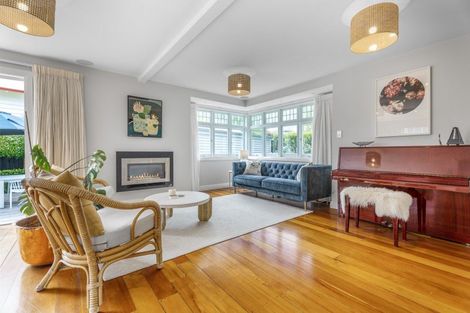 Photo of property in 9a North Avenue, Narrow Neck, Auckland, 0624