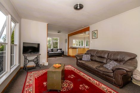 Photo of property in 25 Colvin Street, Westport, 7825