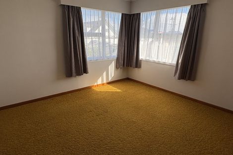 Photo of property in 239 Mangorei Road, Merrilands, New Plymouth, 4312