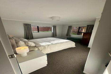 Photo of property in 46 Guadeloupe Crescent, Grenada Village, Wellington, 6037