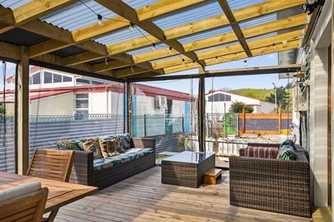 Photo of property in 1 Montrose Street, Kaiti, Gisborne, 4010