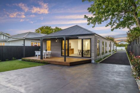 Photo of property in 110 Knowles Street, St Albans, Christchurch, 8052