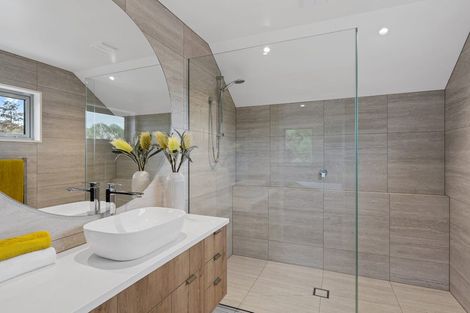 Photo of property in 1 Kahika Lane, Westmorland, Christchurch, 8025