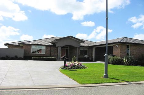 Photo of property in 11 Edwin Trent Drive, Prebbleton, 7604