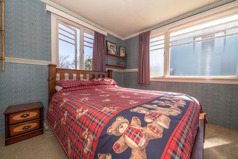 Photo of property in 66 Russell Street, Westport, 7825