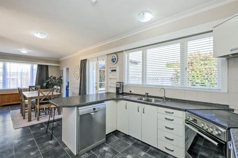 Photo of property in 57 Te Aute Road, Havelock North, 4130