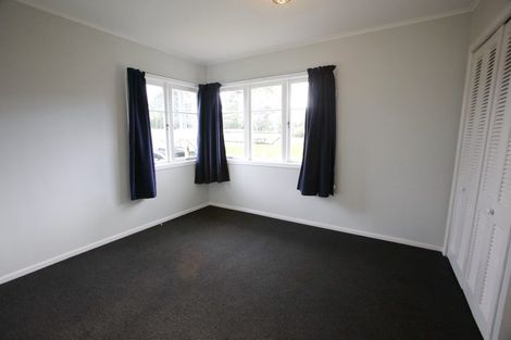 Photo of property in 18 Toru Street, Te Atatu Peninsula, Auckland, 0610