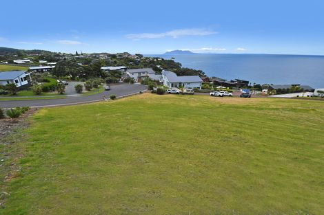 Photo of property in 80-82 Lax Crescent, Leigh, 0985