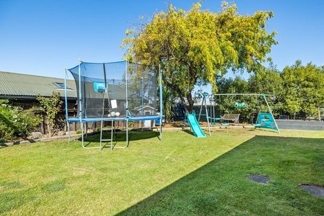Photo of property in 241 Lake Terrace Road, Shirley, Christchurch, 8061