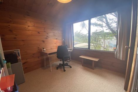 Photo of property in 4 Lydia Way, Karori, Wellington, 6012
