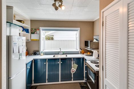 Photo of property in 1/20 Howard Road, Taradale, Napier, 4112