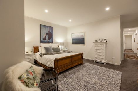 Photo of property in 3 Lamont Place, Waikanae, 5036