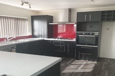 Photo of property in 86 Racecourse Road, Waiuku, 2123