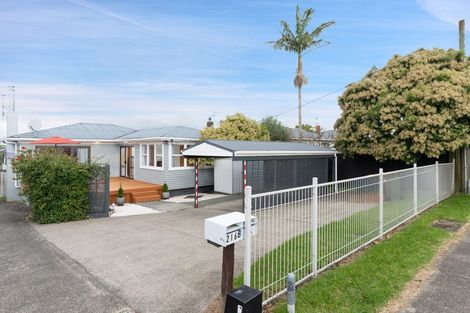 Photo of property in 216a Sturges Road, Henderson, Auckland, 0612