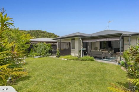 Photo of property in 11 Lakeview Quay, Pyes Pa, Tauranga, 3112