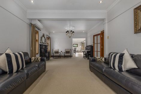 Photo of property in 119 Bartholomew Road, Levin, 5510