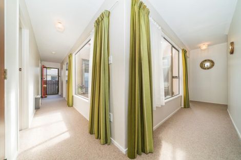 Photo of property in 26 Humphries Place, Awapuni, Palmerston North, 4412