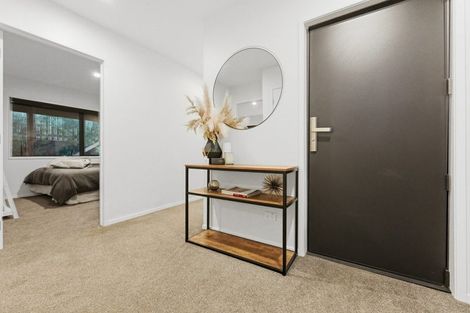 Photo of property in 59 Wallath Road, Westown, New Plymouth, 4310