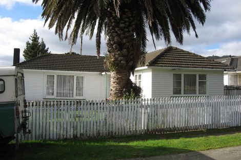 Photo of property in 48 Fraser Street, Wainuiomata, Lower Hutt, 5014