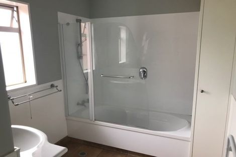 Photo of property in 42a Picton Avenue, Riccarton, Christchurch, 8011