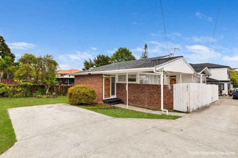 Photo of property in 57 Golf Road, New Lynn, Auckland, 0600